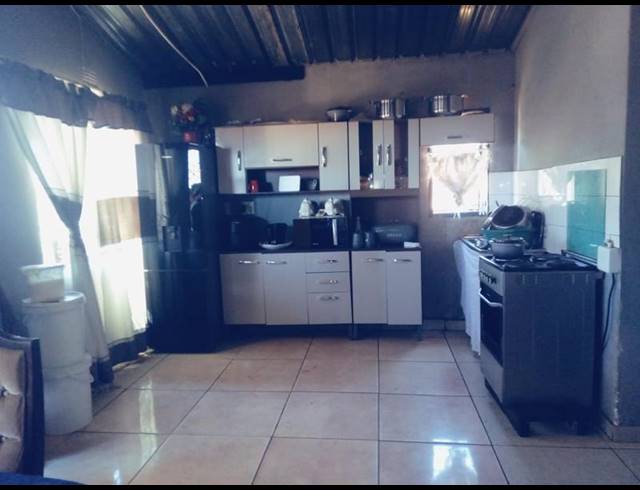 2 BEDROOM HOUSE FOR SALE IN WALKERVILLE CENTRAL